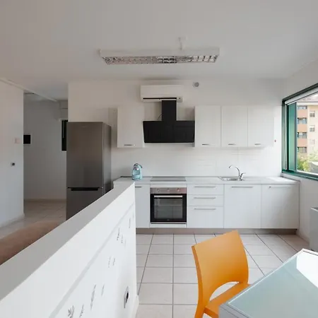 Frenkhome Open Space * Castell'Arienti