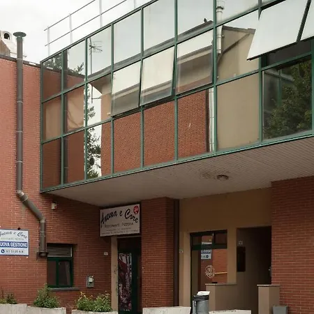 Frenkhome Open Space Apartmán Castell'Arienti